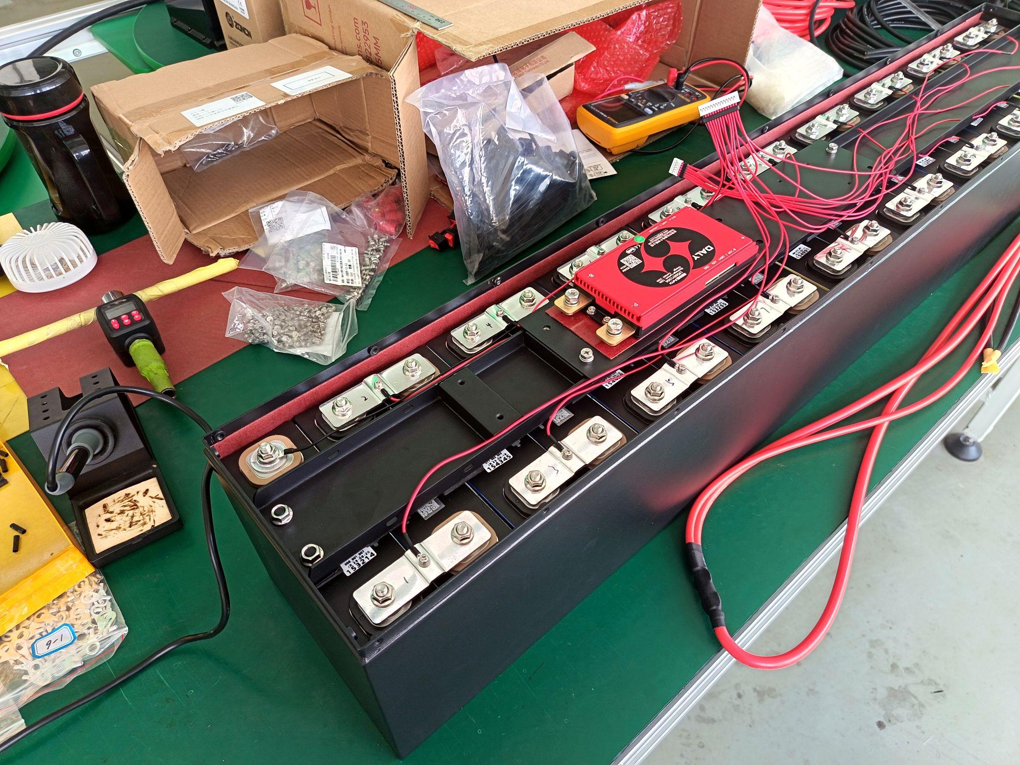 磷酸鐵鋰電池充電